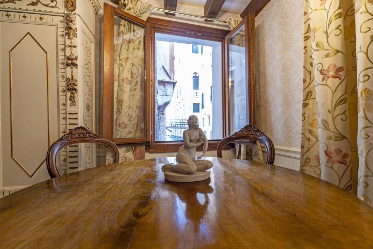 Il Nido Di San Stae Apartamento Veneza Exterior foto