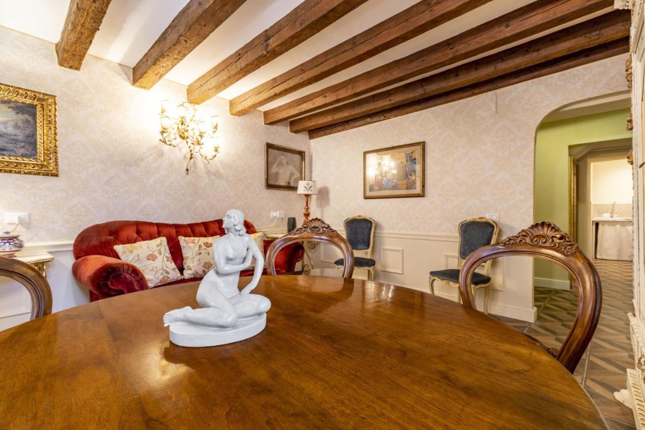 Il Nido Di San Stae Apartamento Veneza Exterior foto