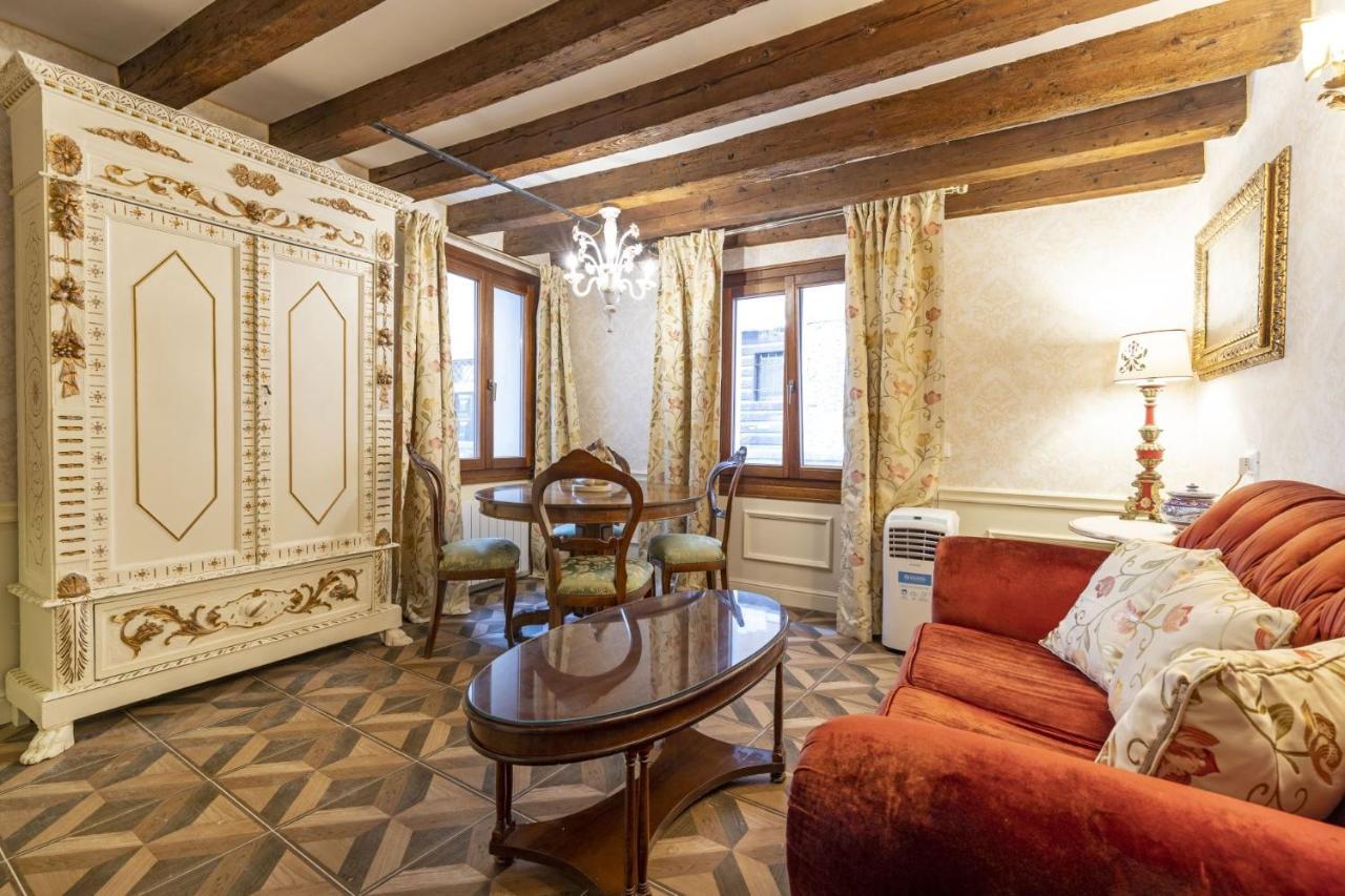 Il Nido Di San Stae Apartamento Veneza Exterior foto